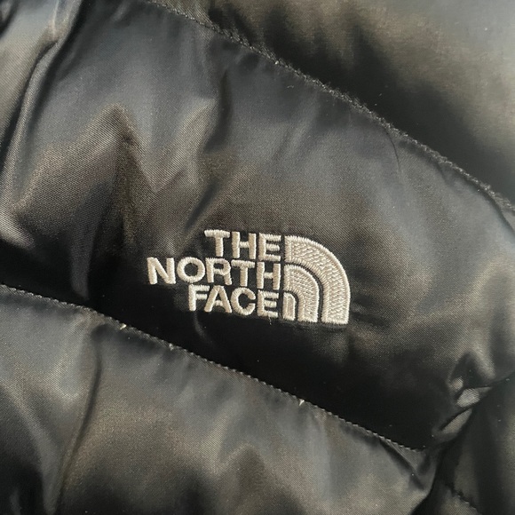North Face Vest - Picture 4 of 4